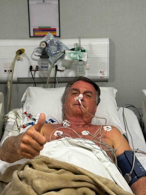 Bolsonaro Expects to be Released from the Hospital on Sunday.