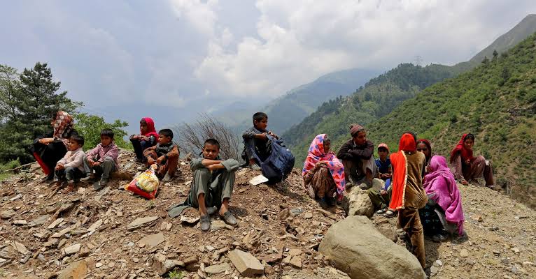 Fragile Truce: Border Residents Wary as India-Pakistan Ceasefire Falters