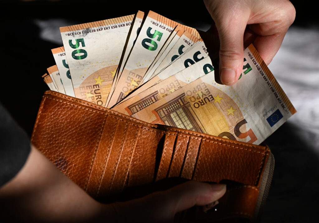 EU to approve Bulgaria’s euro bid