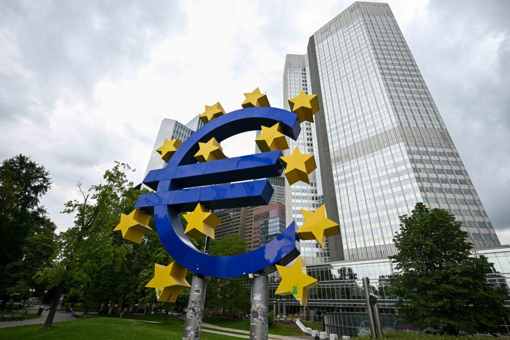 Germany pushes radical loosening of crisis-era rules for smaller banks