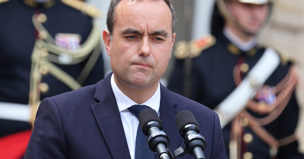 New French PM kicks off tenure by distancing himself from predecessor